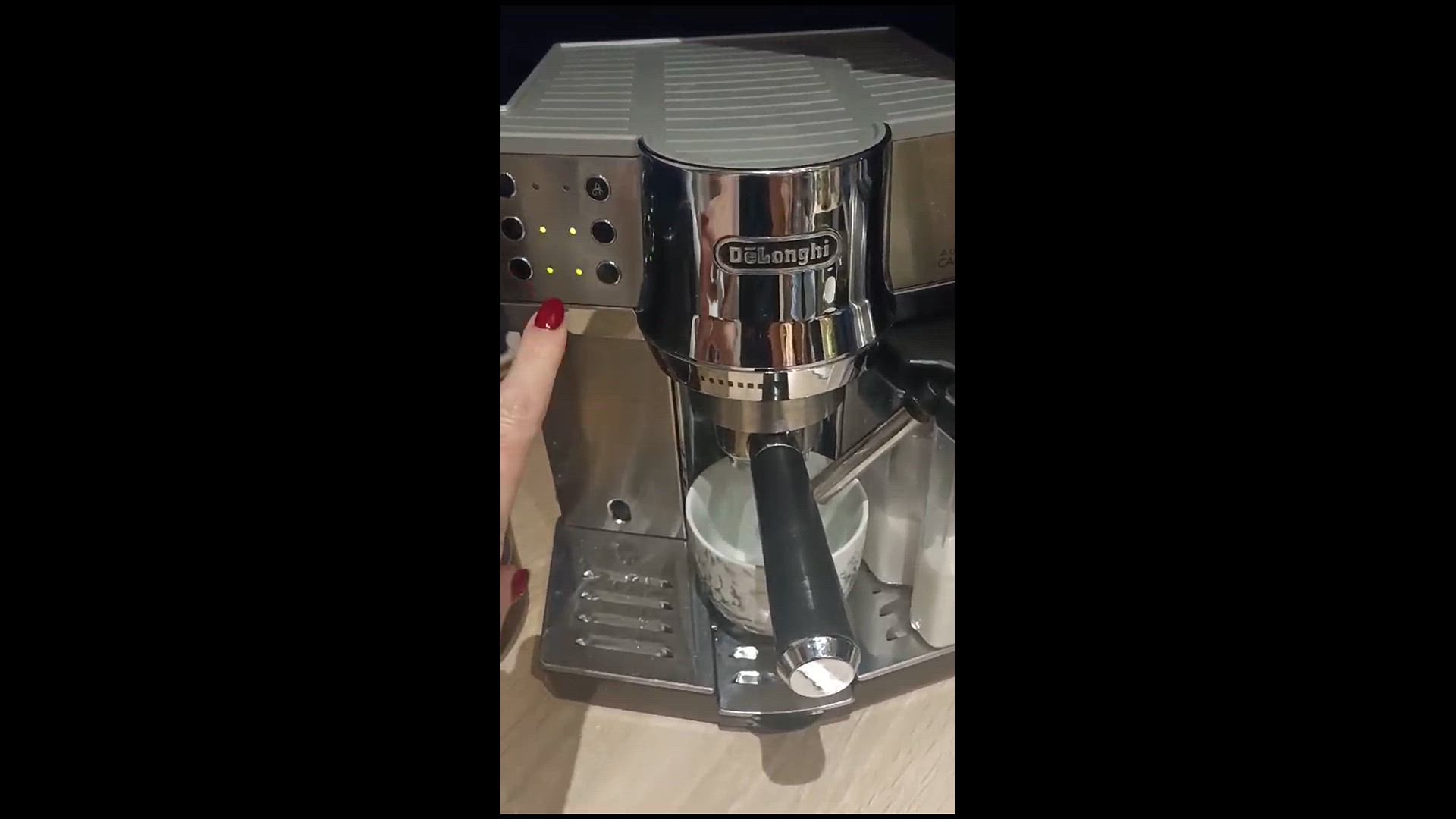 Delonghi EC850.M Ekspres do kawy - parą i mikro wyłącznikami, możliwa ...
